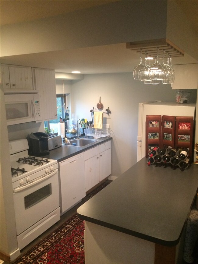 55-2 Fairway Dr unit 2, Ashland, NH 03217 - photo 4