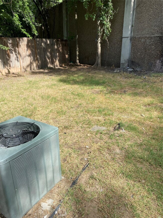 11025 Panicum Ct, Houston, TX 77086 - photo 6