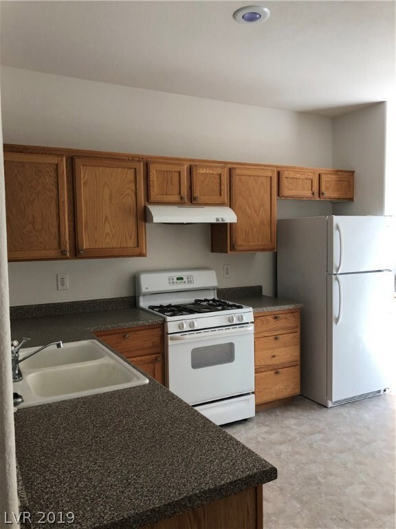 6081 Alameda Padre Ave, Las Vegas, NV 89139 - photo 7