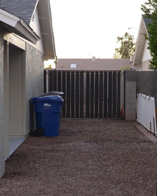 D-RV Gate