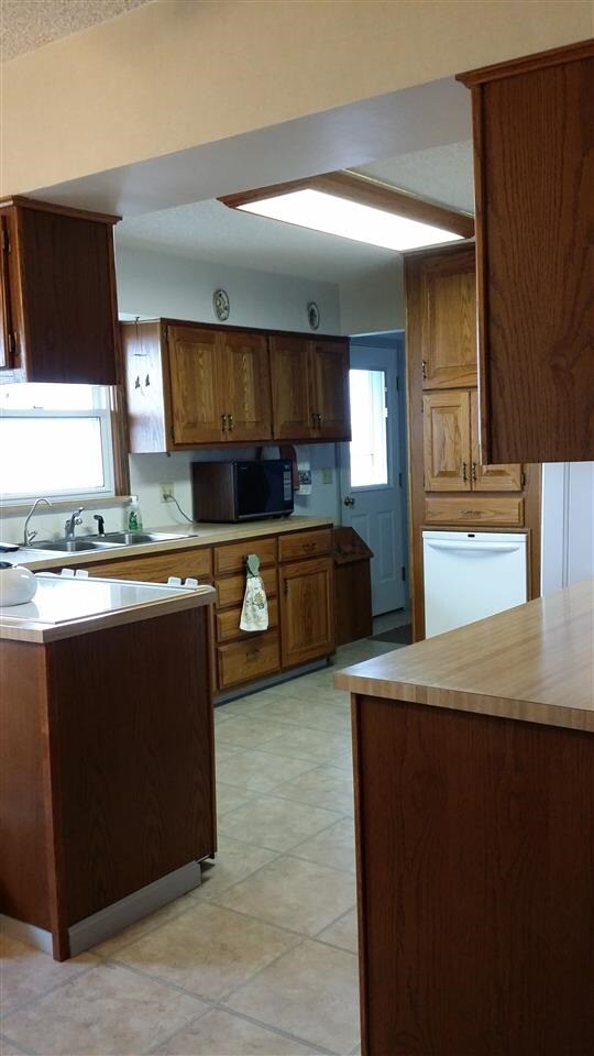 Open style with eat in dining area