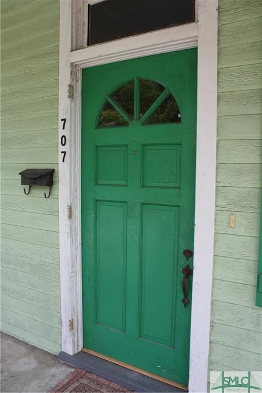 707 E 39th St, Savannah, GA 31401 - photo 2