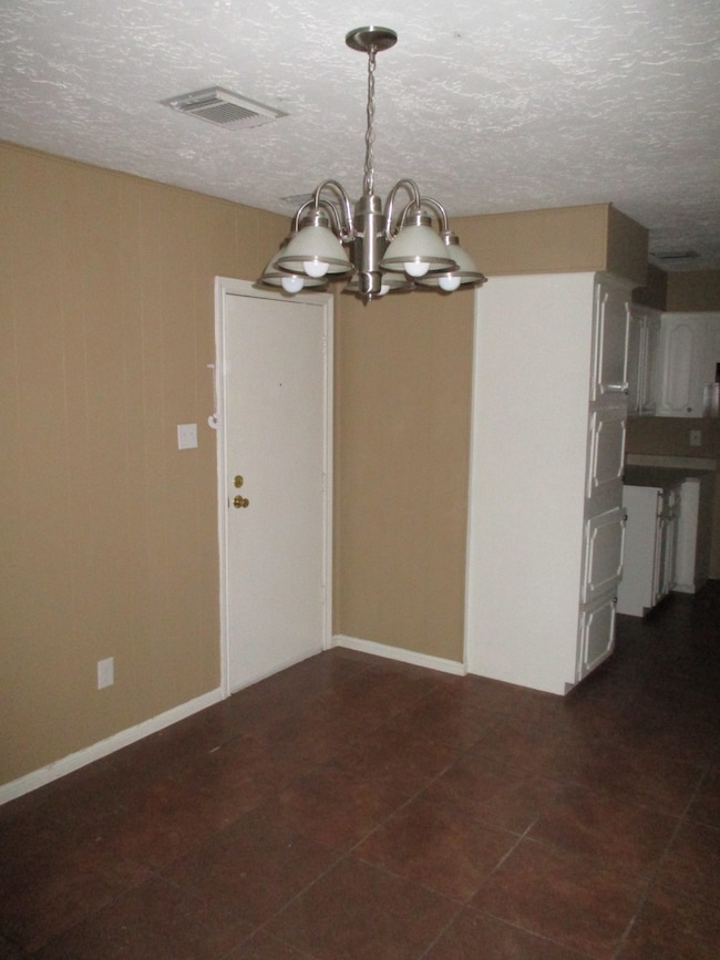 1502 Winter Bay Ln, Houston, TX 77088 - photo 5