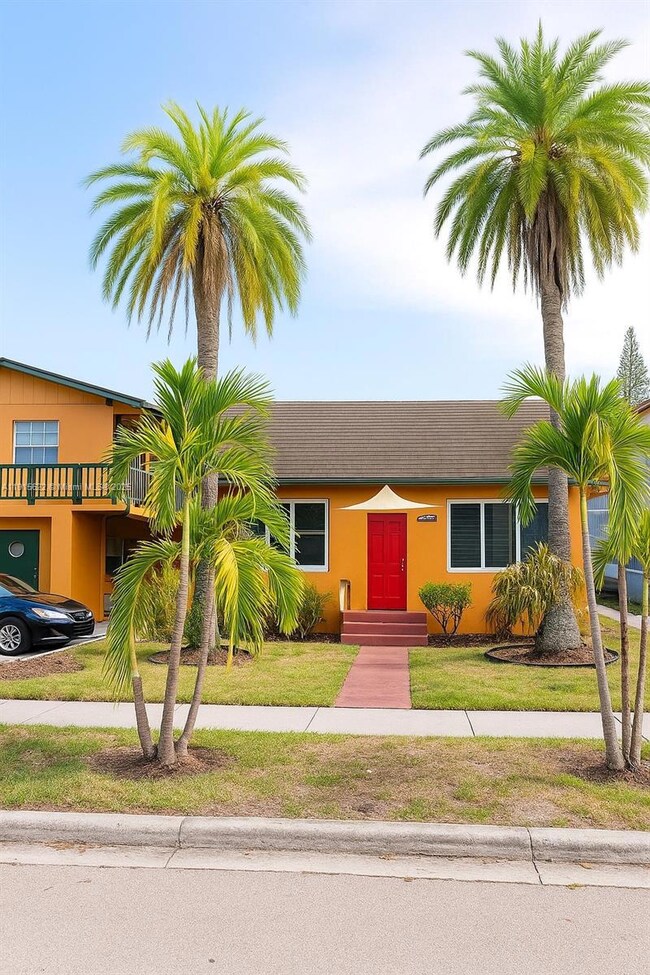 1702 Mckinley St unit 6, Hollywood, FL 33020 - photo 2