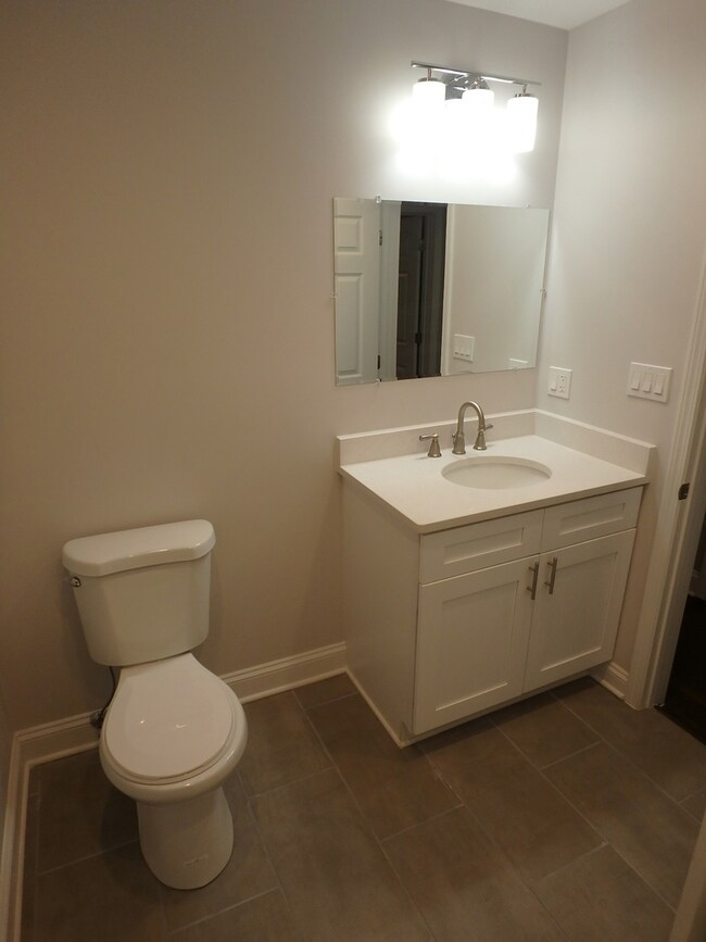 6048 N Fairfield Ave, Chicago, IL 60659 - photo 6