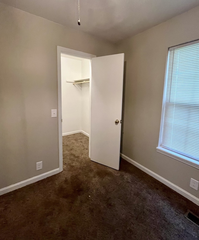 510 Carney St, Shelbyville, TN 37160 - photo 7