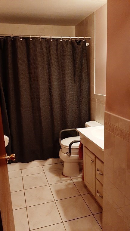 19 Glenmere St, Lowell, MA 01852 - photo 5