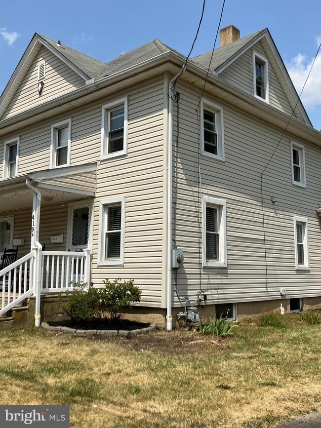 419 N Broad St unit A, Clayton, NJ 08312 - photo 2