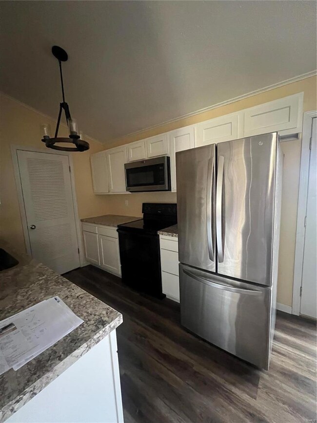 533 S Catalpa St, Dexter, MO 63841 - photo 6