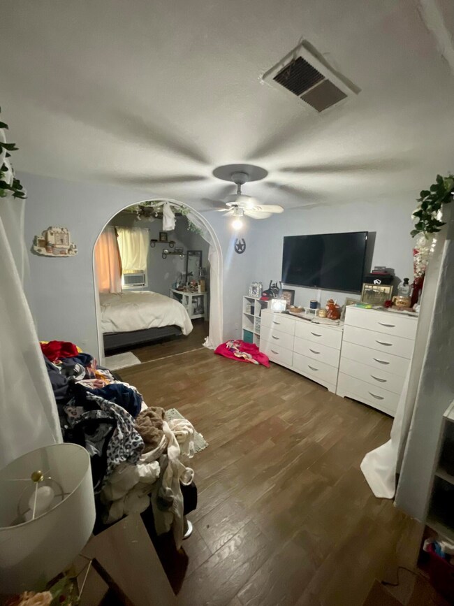 229F5662-2B56-48DC-99B3-E34D92920377