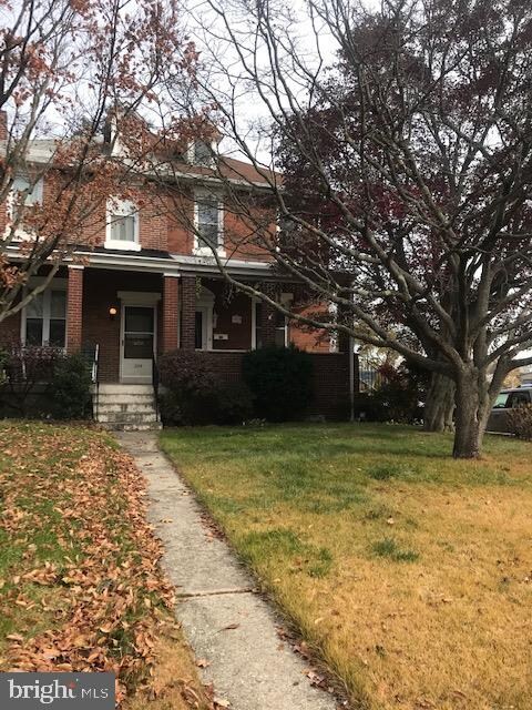 227 Sharon Ave, Darby, PA 19023 - photo 2