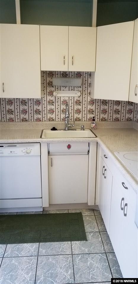 1940 4th St unit 25, Sparks, NV 89431 - photo 3