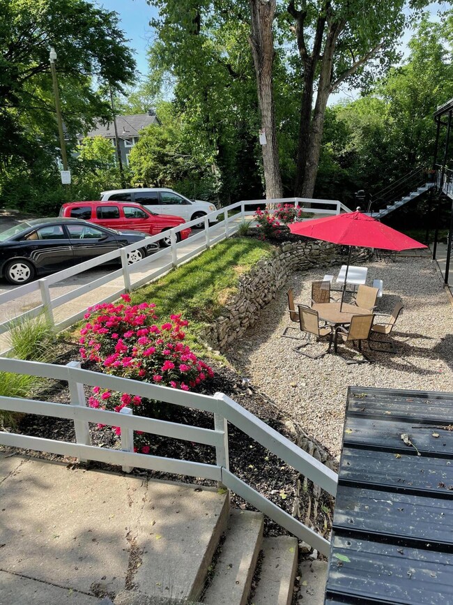 74 W Moler St, Columbus, OH 43207 - photo 6