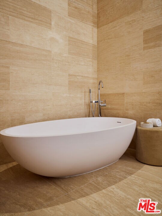 8899 Beverly Blvd unit 5F, West Hollywood, CA 90048 - photo 4