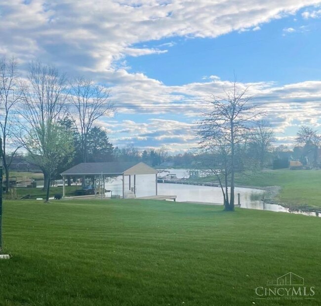 For Sale 464 Waynoka Dr, Lake Waynoka, OH 45171