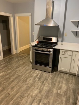 521 Park St unit 1, Dorchester Center, MA 02124 - photo 3