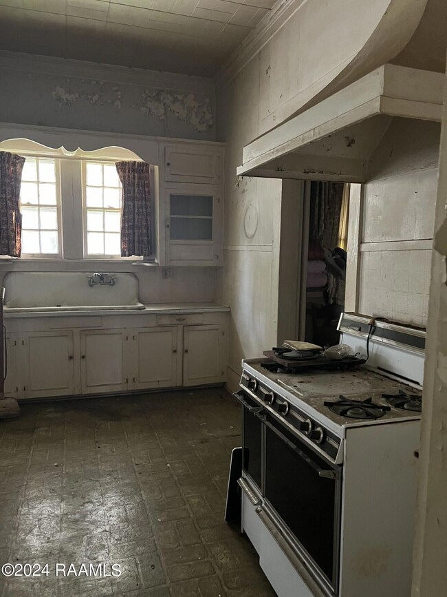 kitchen 2