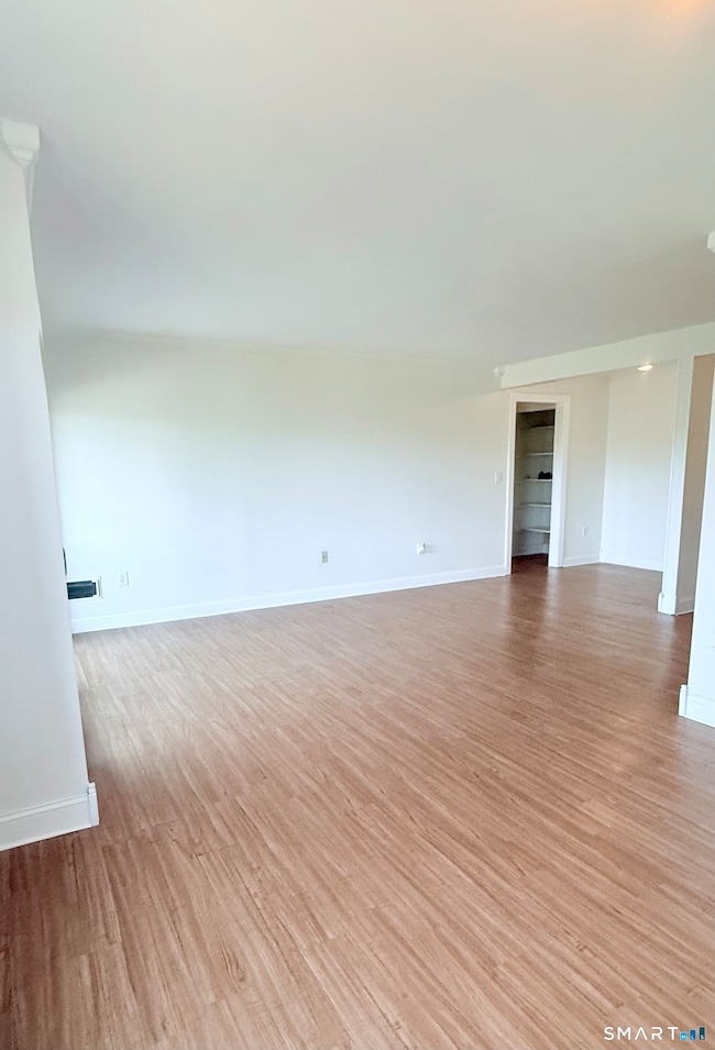 175 Mill Pond Rd unit 106, Hamden, CT 06514 - photo 6