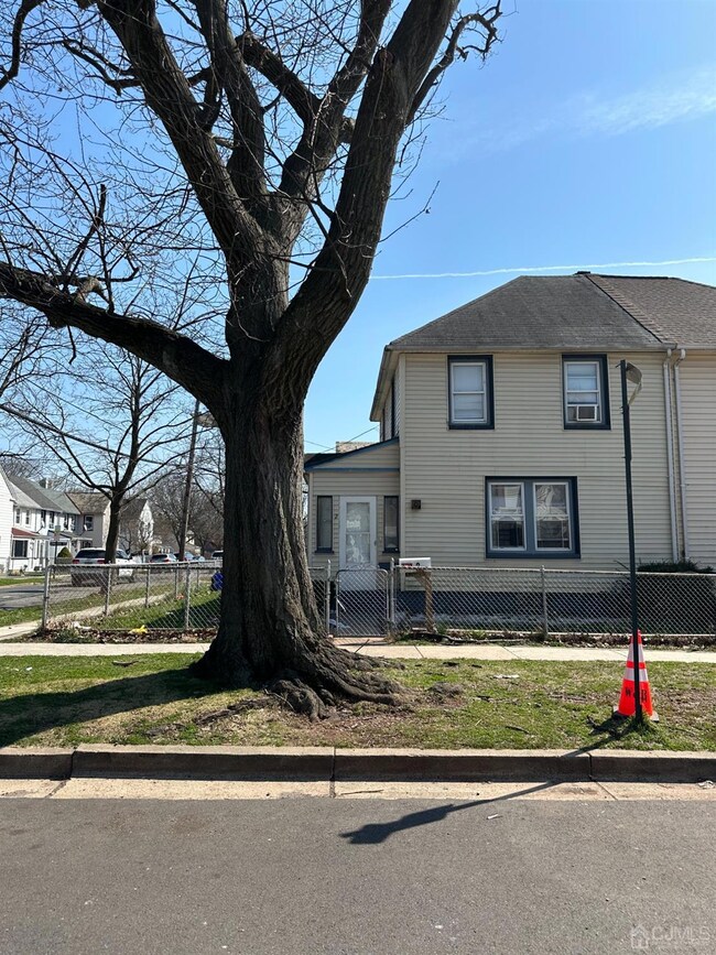 2 Wright Place, New Brunswick, NJ 08901 - photo 2