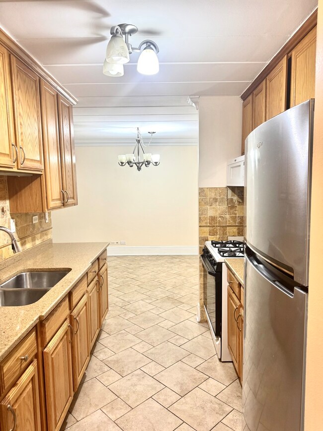 Town Square Condominiums unit 207, Schaumburg, IL 60193 - photo 5