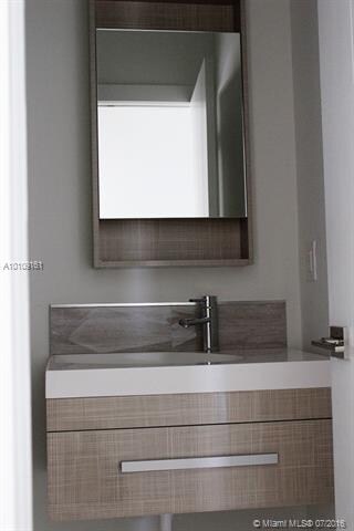 3rd bathroom cabinet & vanity