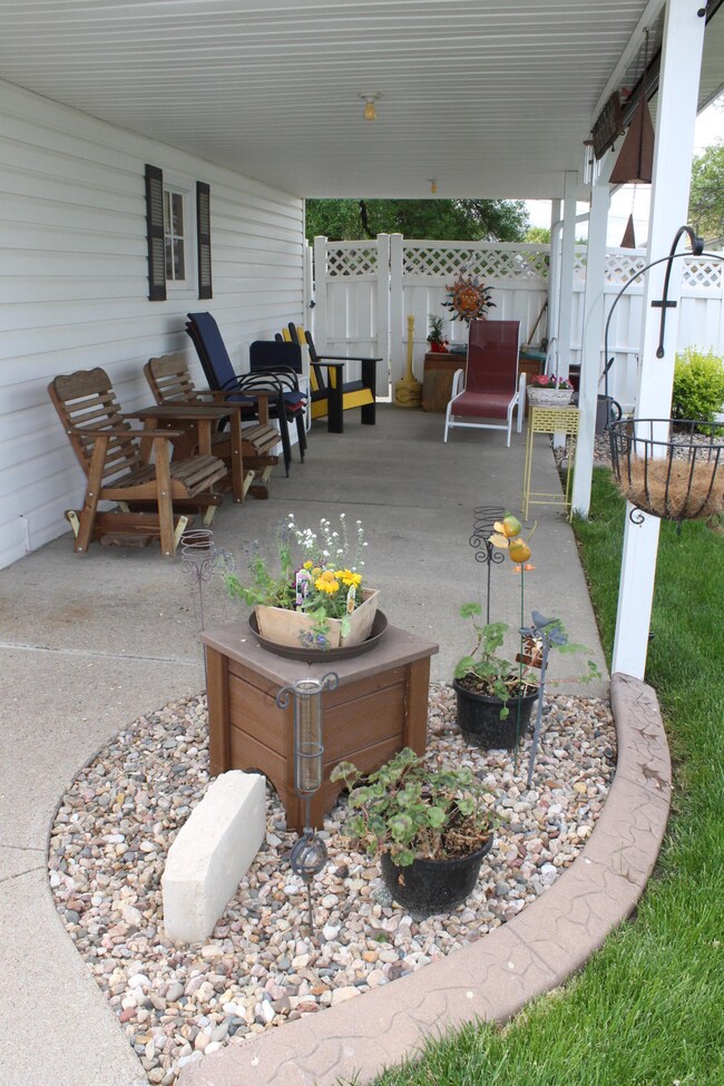 1505 2nd Avenue 018