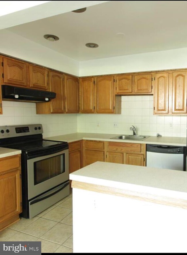 50 Ojibway Rd, Randallstown, MD 21133 - photo 3