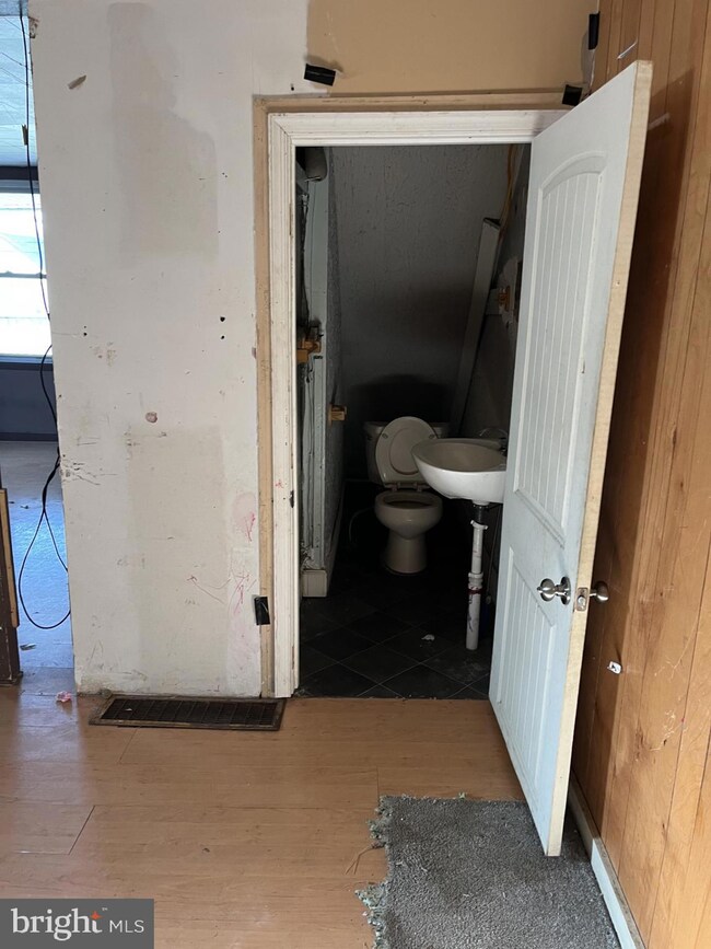 1409 2nd St, Enola, PA 17025 - photo 4