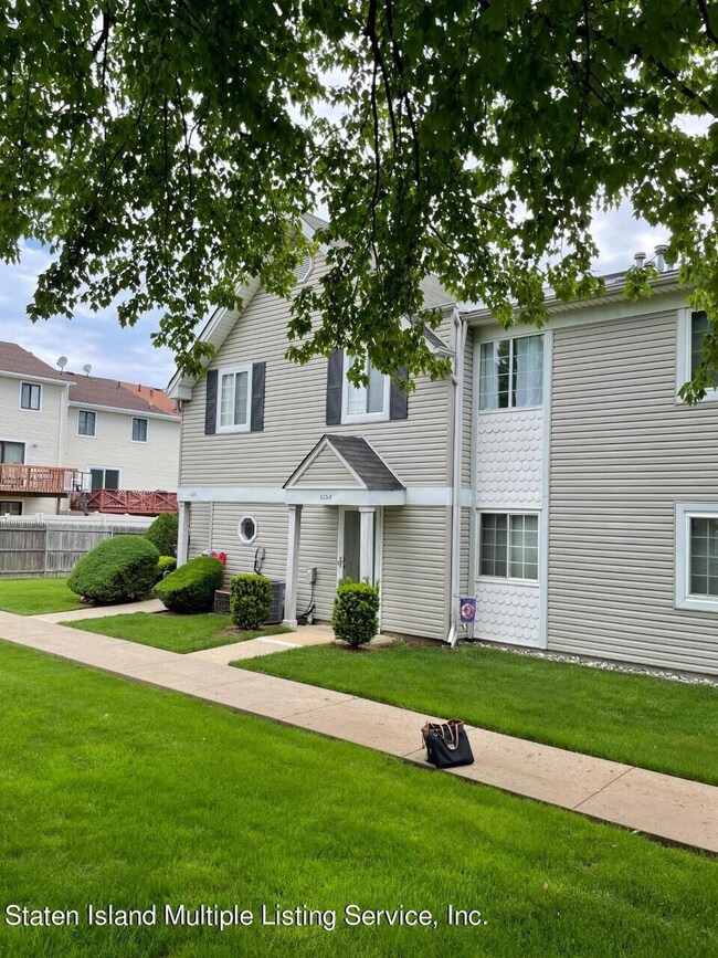 625 Correll Ave unit A, Staten Island, NY 10309 - photo 2