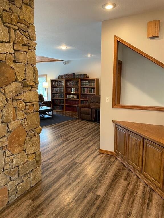 610 Quail Creek Rd, Parsons, KS 67357 - photo 5