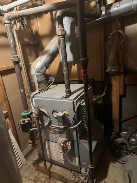 4830 W Crystal St, Chicago, IL 60651 - photo 4