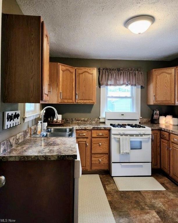 3202 E Waterloo Rd, Akron, OH 44312 - photo 3