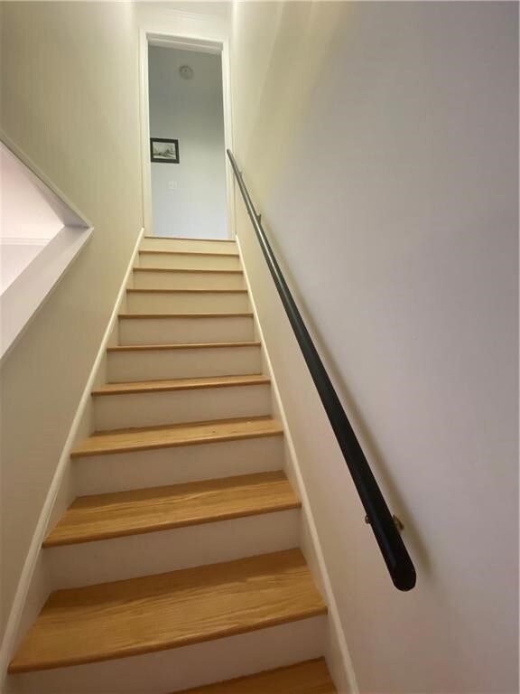 32 Middleton Ave unit W, Newport, RI 02840 - photo 6