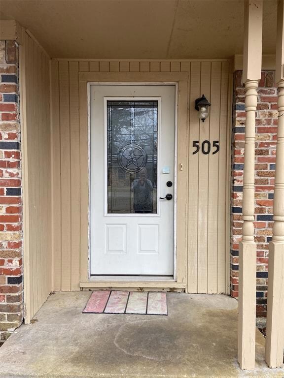 505 W Locust St, Whitewright, TX 75491 - photo 5