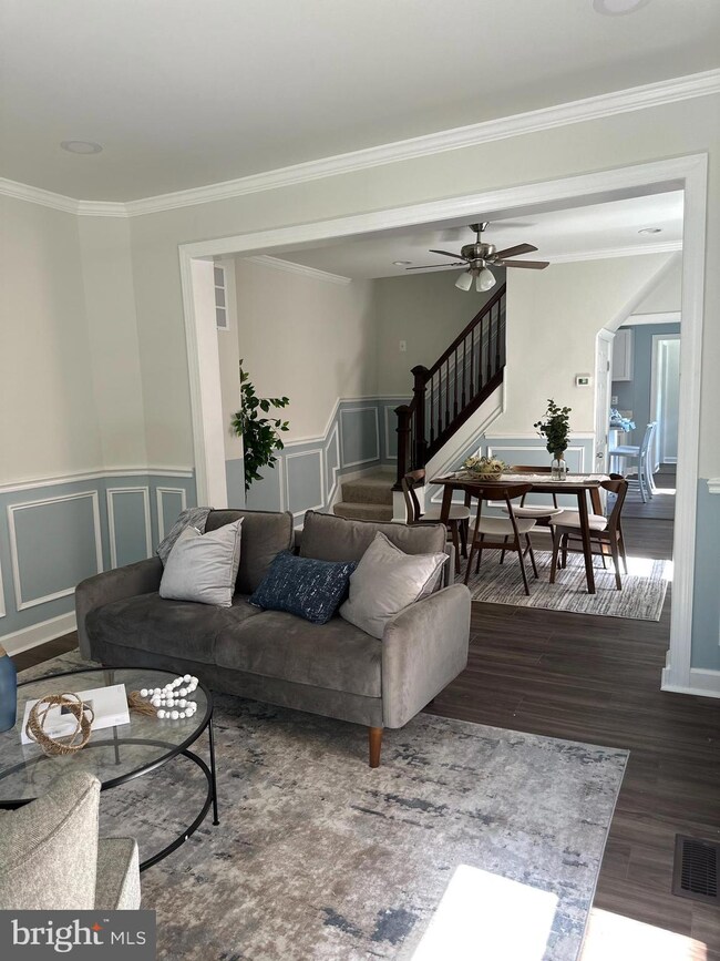 4108 Parkside Dr, Baltimore, MD 21206 - photo 4