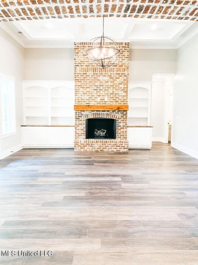 8259 Hidden Hollow Ln, Hernando, MS 38632 - photo 3