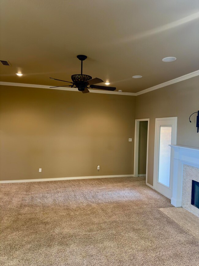 3009 108th St, Lubbock, TX 79423 - photo 5