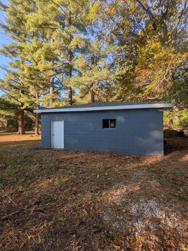 20845 Darden Rd, South Bend, IN 46628 - photo 5