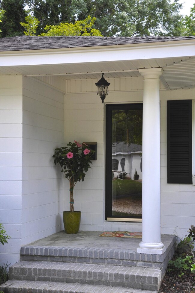 Exterior 1