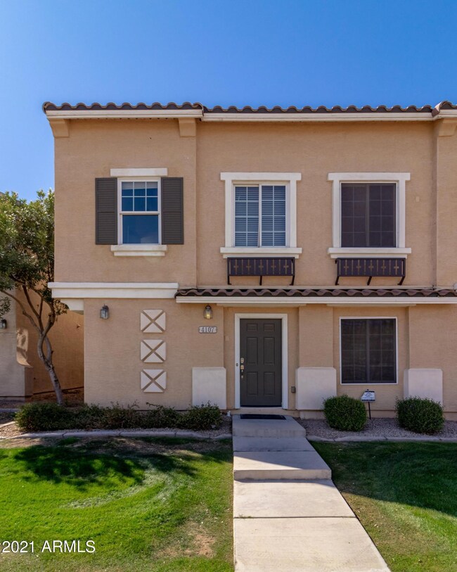 4107 East Jasper Drive (3).jpg-SMALL