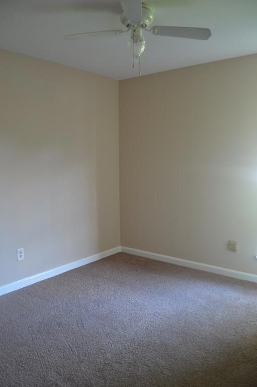 834 Grenshaw St, Houston, TX 77088 - photo 5