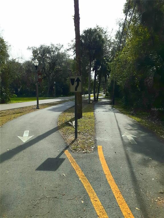 Spring to Spring trail going towards Dirksen. Lot is up ahead on the left. 