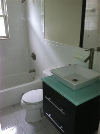 64 Hemlock St, Arlington, MA 02474 - photo 4