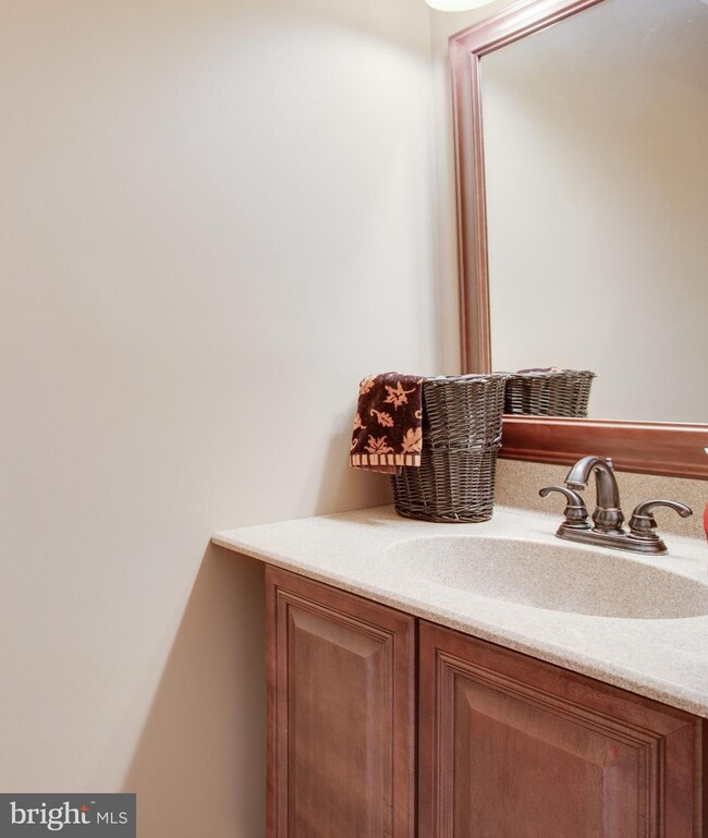 737 Miriam Ln, Lusby, MD 20657 - photo 6