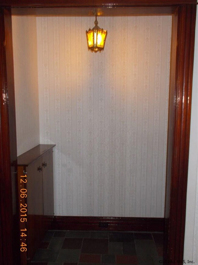 13 King Ave, Albany, NY 12206 - photo 2