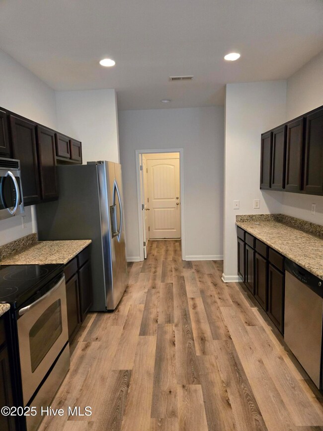 8133 Porters Crossing Way, Wilmington, NC 28411 - photo 5