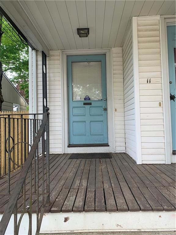 11 Stuart St, Pawtucket, RI 02860 - photo 2