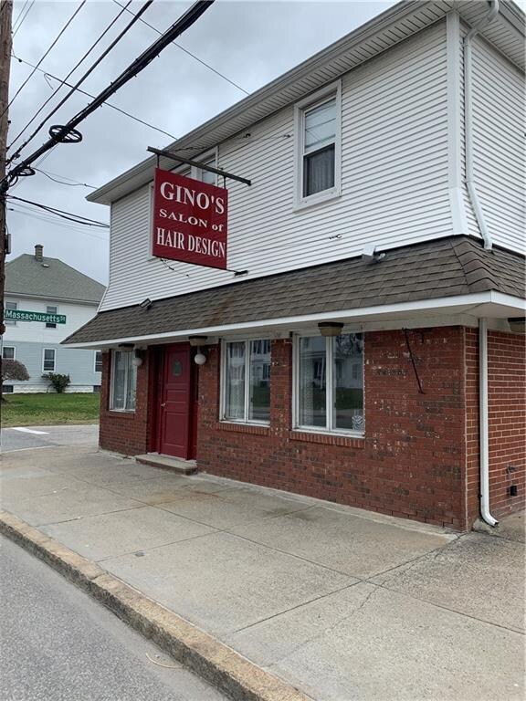 1626 Cranston St, Cranston, RI 02920 - photo 2