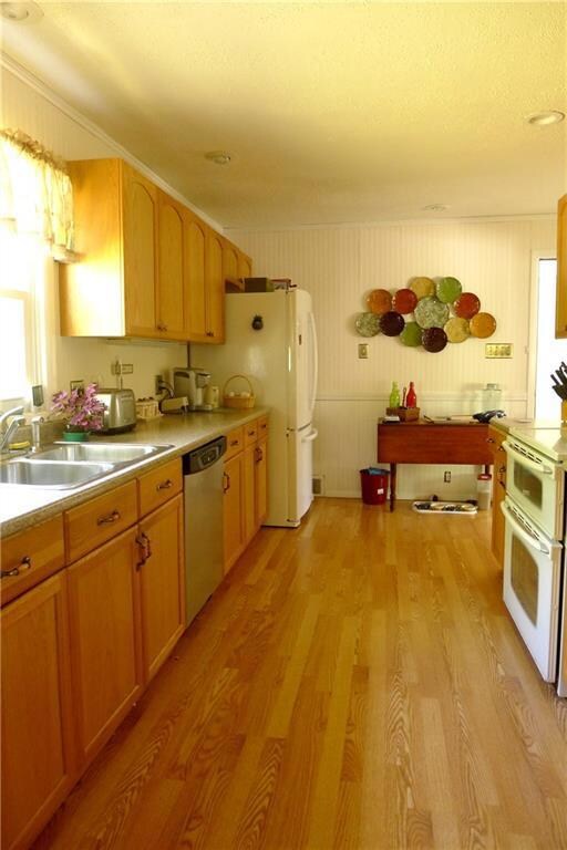 The galley kitchen has everything...