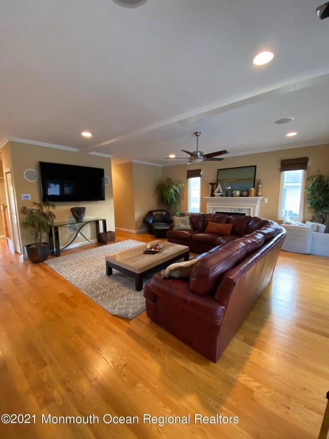 3651 New Jersey 35 unit B, Lavallette, NJ 08735 - photo 6